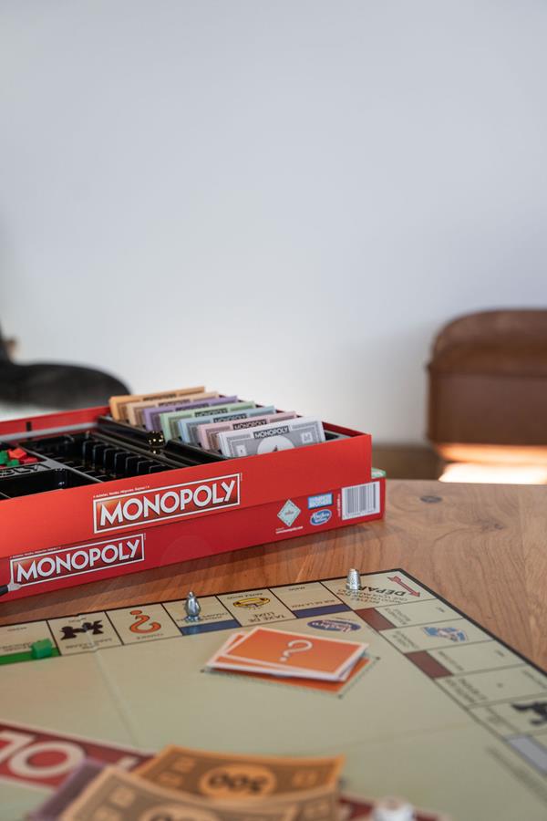 JEUX DE SOCIÉTÉ